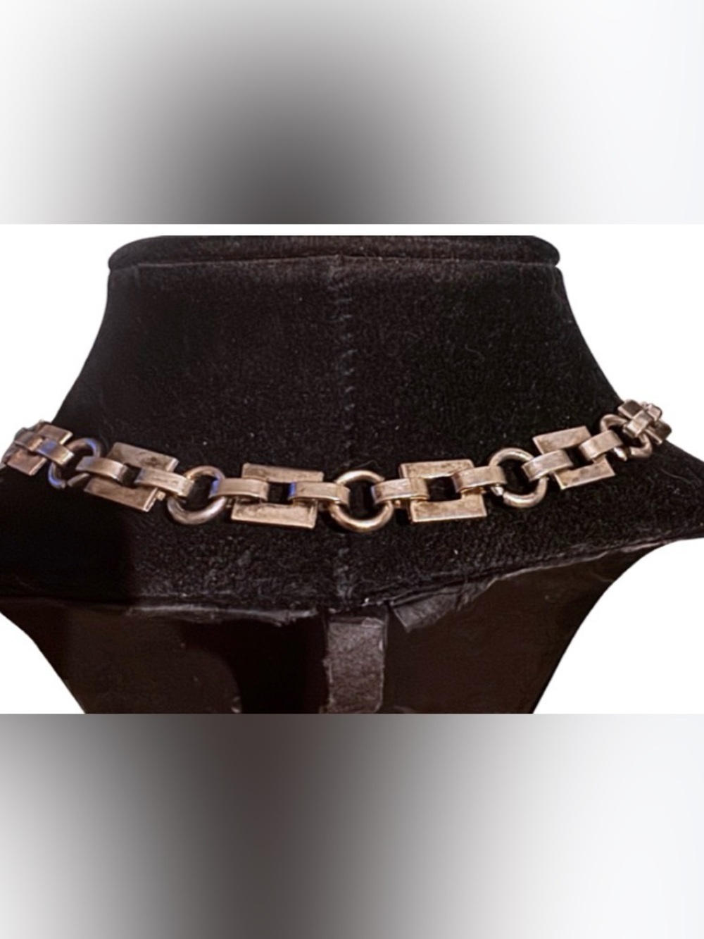 Upcycled Jackie O’ Gucci Piston Lock Necklace - Picture 14 of 14
